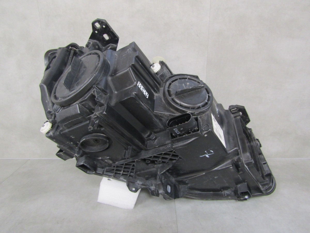 Koplamp Mercedes A-Klasse W176 STANDAARD 12-15 LH Links A1768203861 Q1498/K3 10C