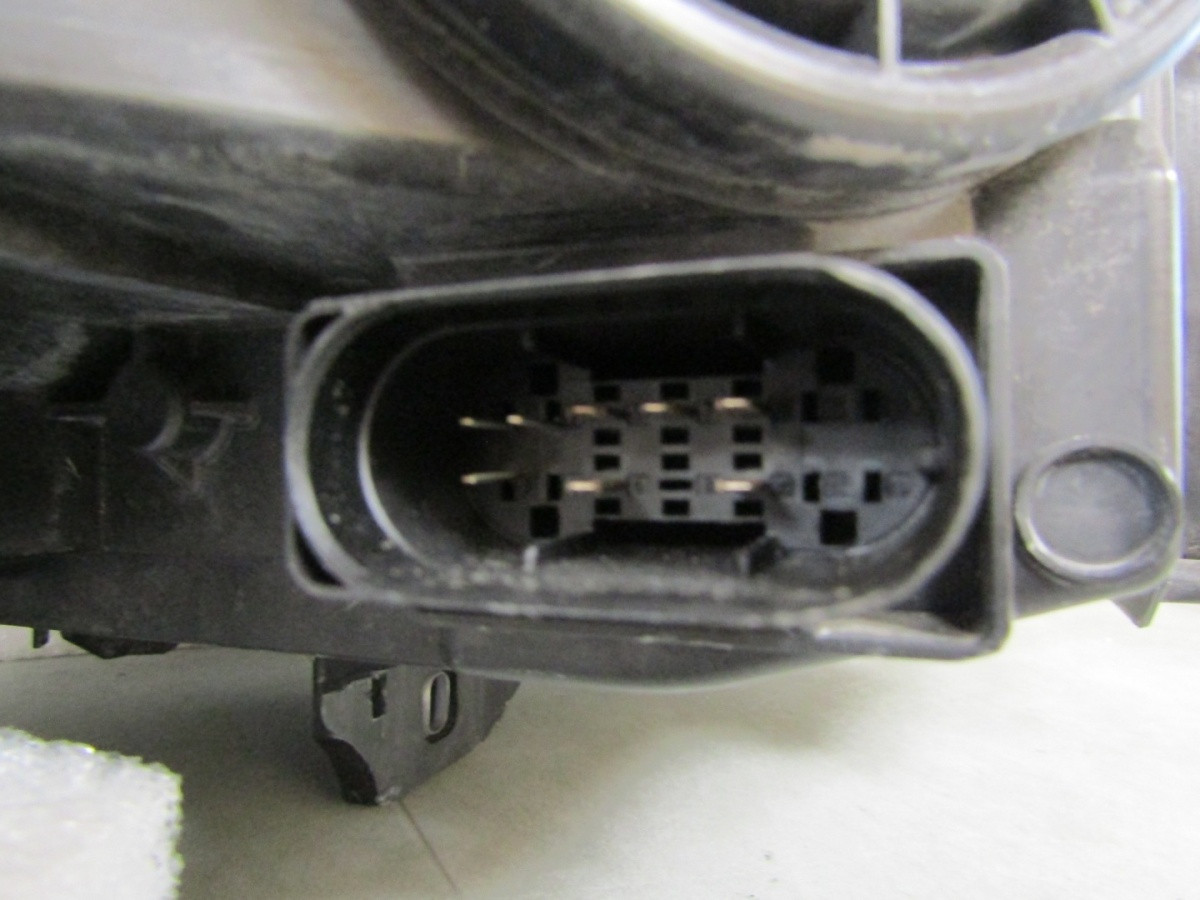 Koplamp Mercedes A-Klasse W176 STANDAARD 12-15 LH Links A1768203861 Q1498/K3 10C