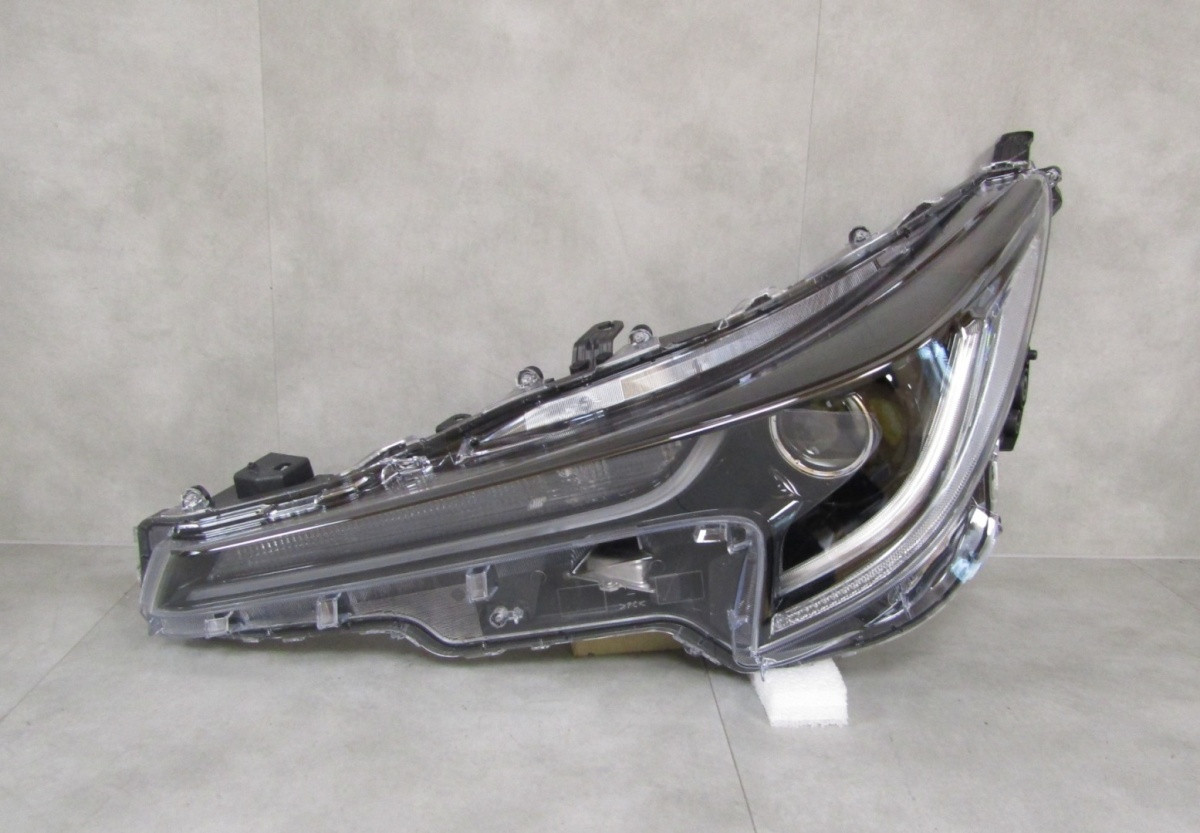 Koplamp Toyota Corolla E21 HB Kombi FULL LED 18-22 LH Links 81150-02S70 S1638/K3/8E