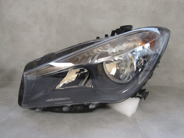 Koplamp Mercedes CLA W117 STANDAARD 13-16 LH Links A1178200361 Q1465/K3 7F