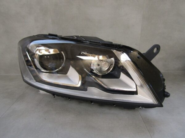 Koplamp Volkswagen Passat B7 XENON DRAAI XENON 10-14 RH Rechts 3AB941752 Q1466/K3 7G