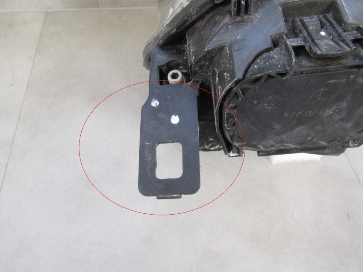 KOPLAMP MINI COOPER CLUBMAN R55 R56 R57 STANDAARD LH LINKS 07-14 HBPO160818-03 S1365/C223