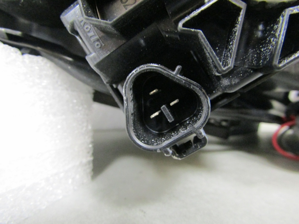 Koplamp Subaru Forester 3 III STANDAARD 08-13 LH Links Q1484/K3 7G