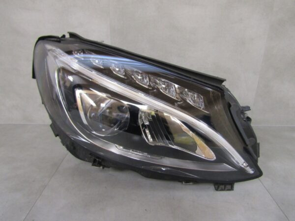 Koplamp Mercedes C-Klasse W205 LED High Performance RH 14-18 A2059062604 Q1461/K3 7D