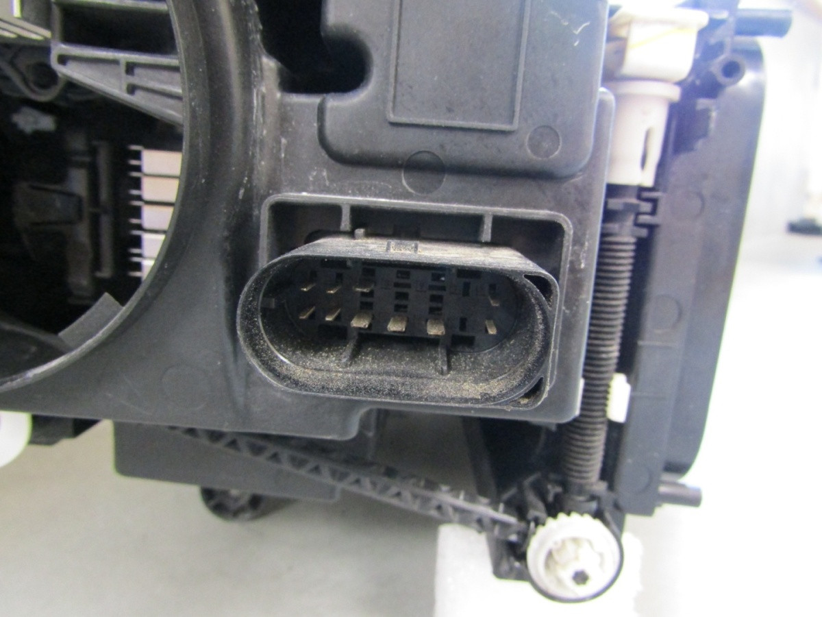 Koplamp MERCEDES GLE W167 VOLLEDIGE LED MULTIBEAM 19-23 LH Links A1679066504 S1640/K3/8E