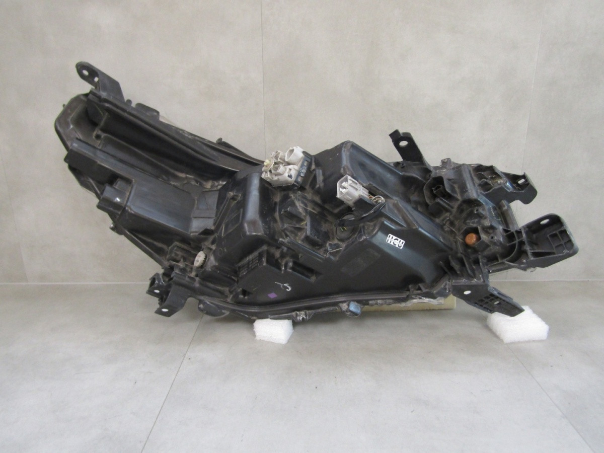 Koplamp TOYOTA HILUX VIII 8 Facelift FULL LED LH Links 20- Z115/K3/14B