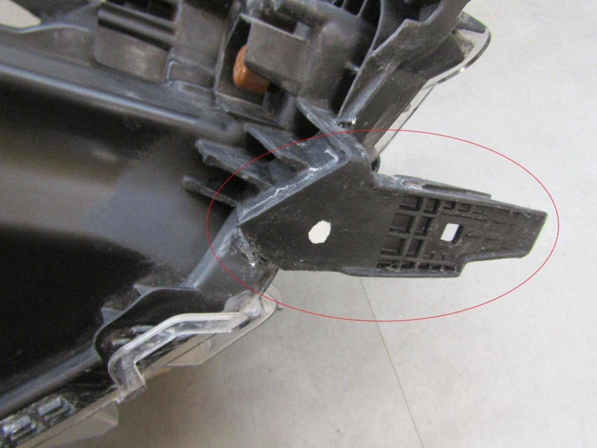 Koplamp TOYOTA HILUX VIII 8 Facelift FULL LED LH Links 20- Z115/K3/14B