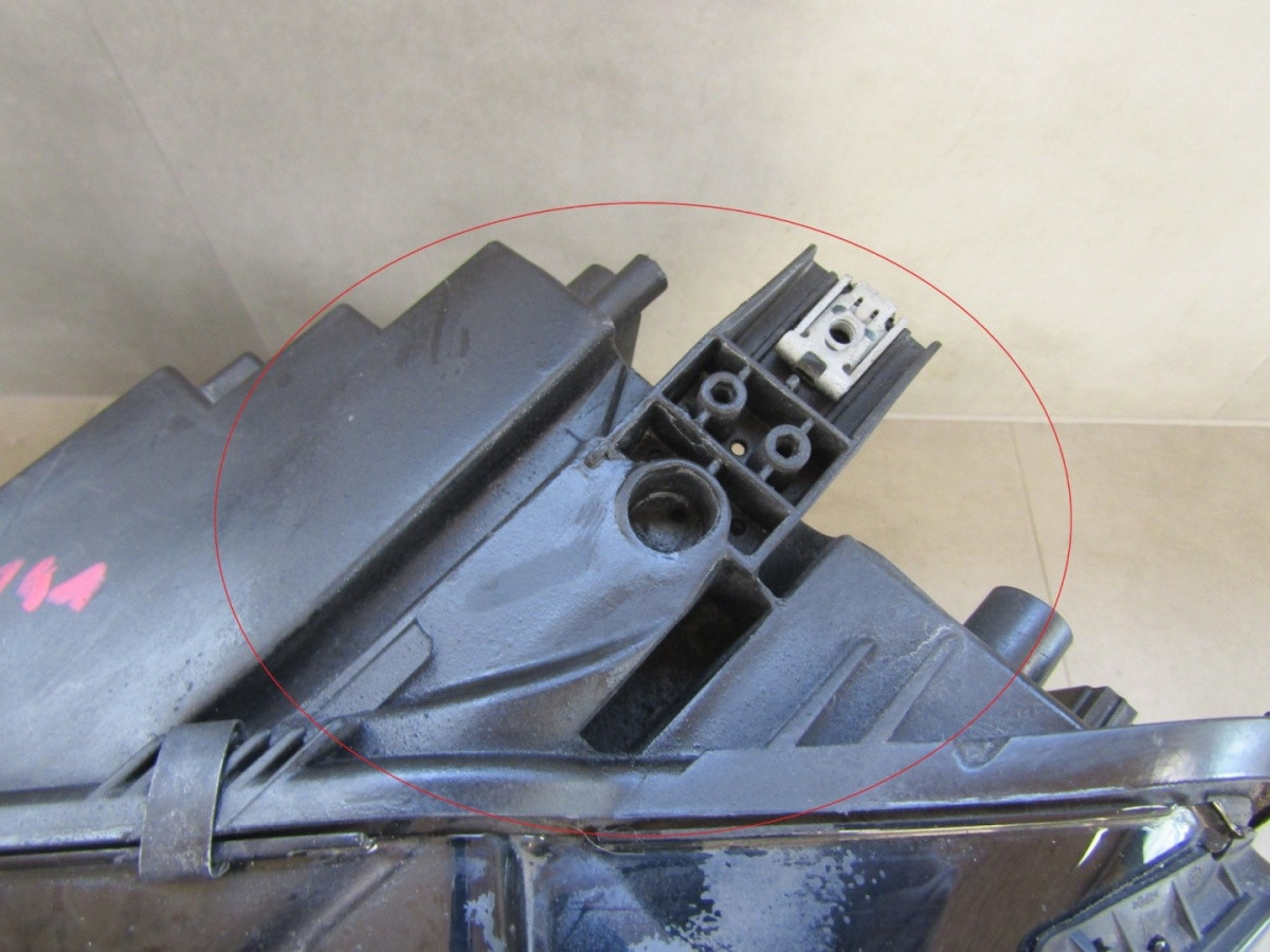 Koplamp Volkswagen Touran 3 III 5TB LED 15- LH Links 5TB941035B Q1472/K3 2D