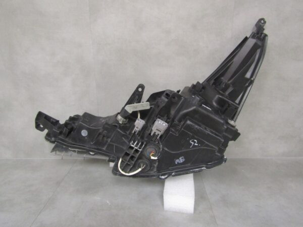 Koplamp Toyota Avensis T27 Facelift FULL LED 15-18 RH Rechts KOITO 05-38 Q1448/K3 5B