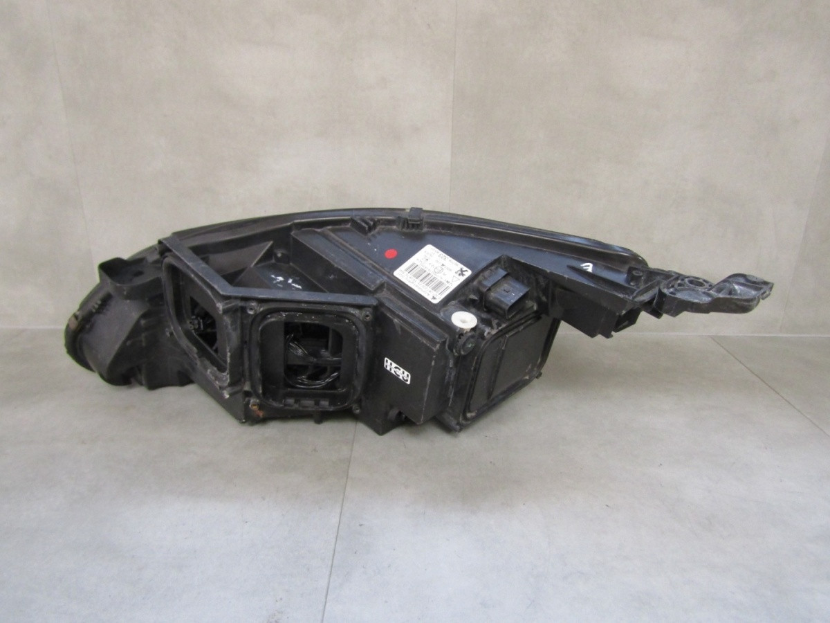 Koplamp Peugeot 308 T9 Facelift FULL LED 17-21 RH RECHTS 9677832380 Q1561/K5 1C