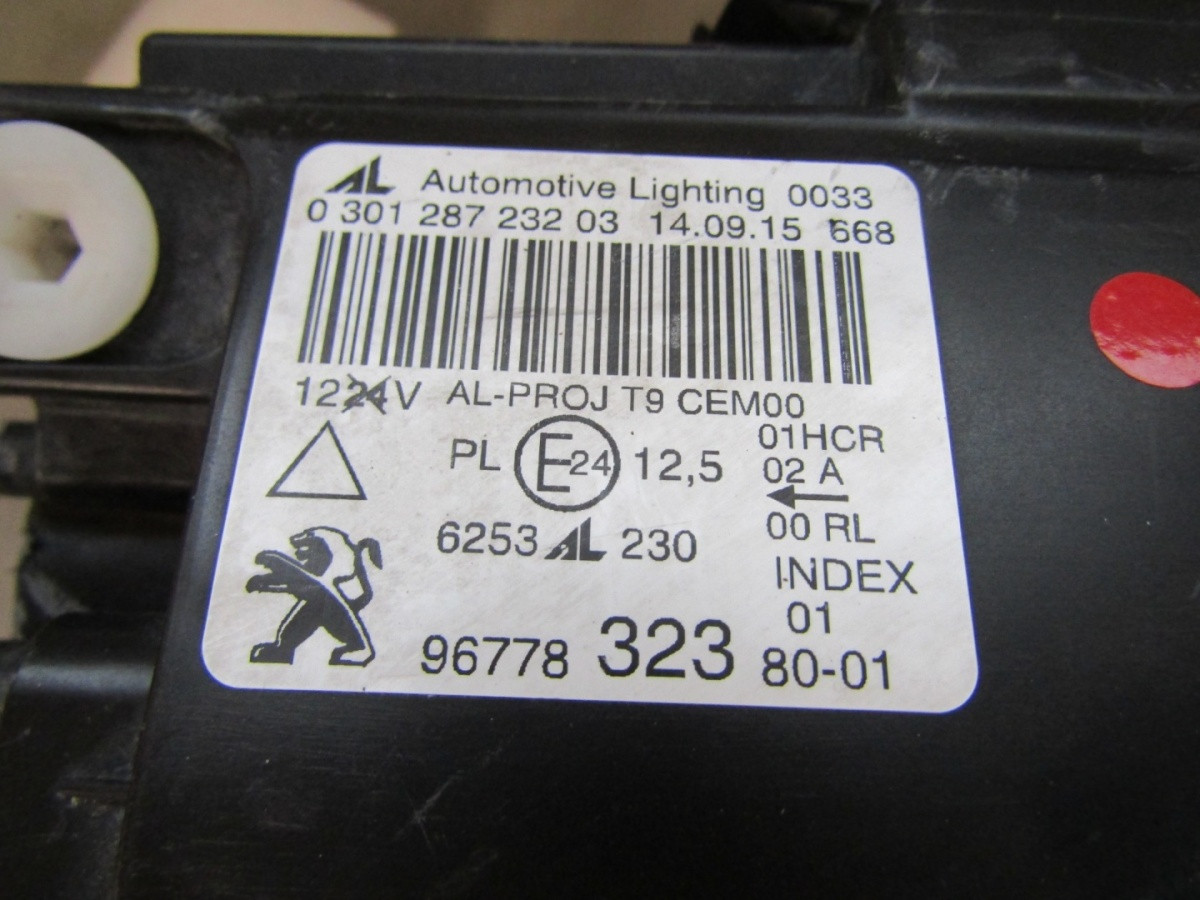 Koplamp Peugeot 308 T9 Facelift FULL LED 17-21 RH RECHTS 9677832380 Q1561/K5 1C