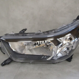 Koplamp Toyota Hilux 8 VIII Facelift STANDARD 20- LH 811500KK60 Q1442/K3 5C