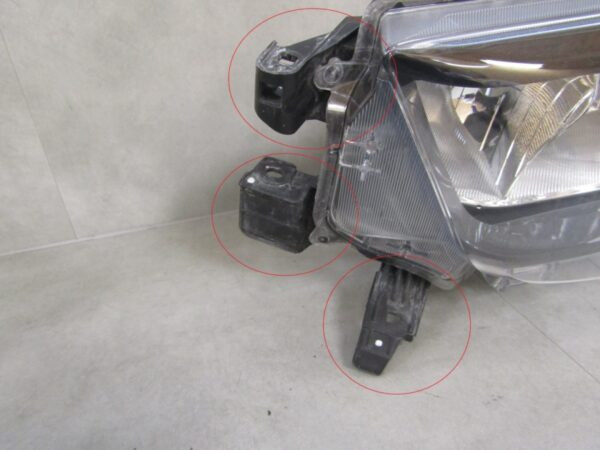 Koplamp Toyota Hilux 8 VIII Facelift STANDARD 20- LH 811500KK60 Q1442/K3 5C
