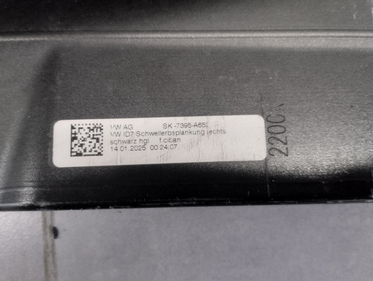 Zijskirt Dorpellijst Rechts VW ID7 ID.7 23 - Afdekking 14A853856 Dorpel P16517