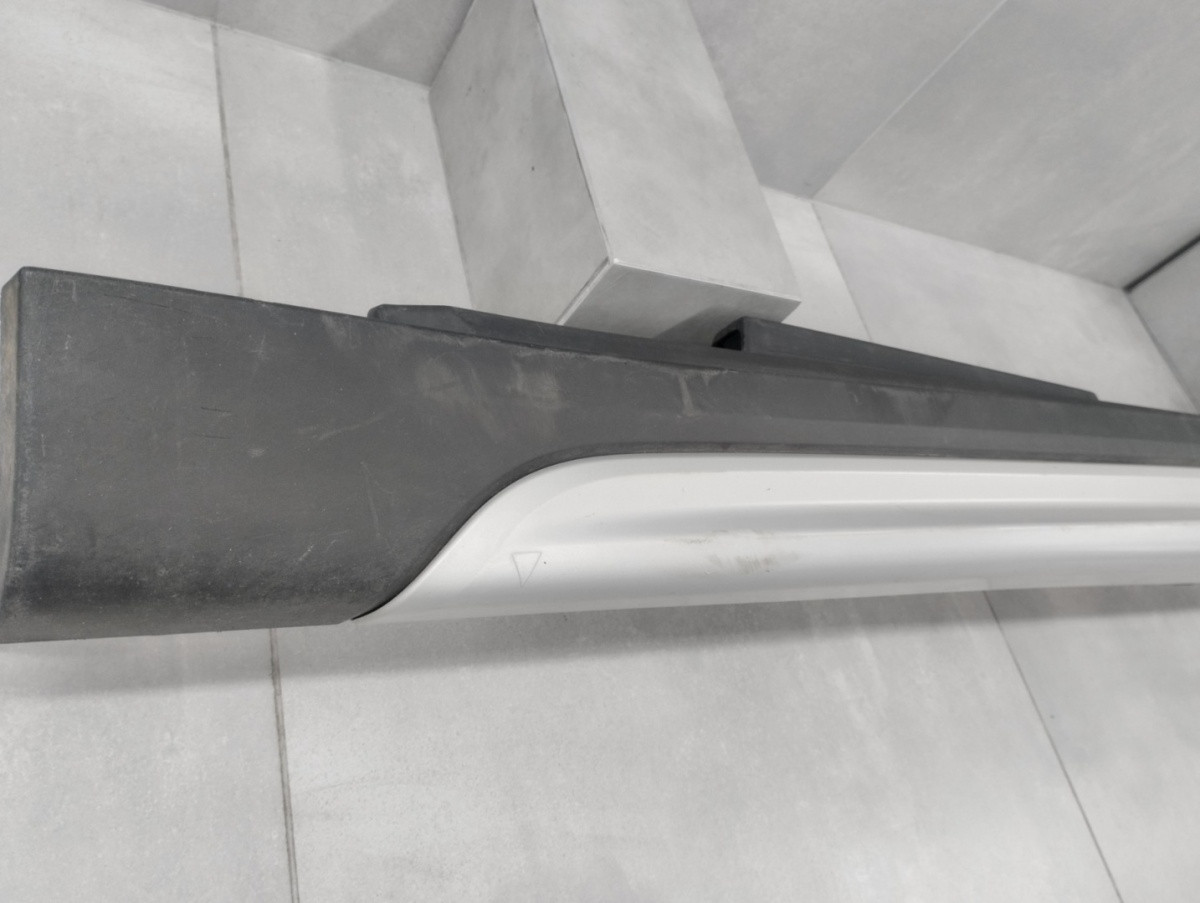 Zijskirt Dorpellijst Links MINI Countryman S F60 2 II 17-23 5177738939101 5177746769501 Dorpel P16544