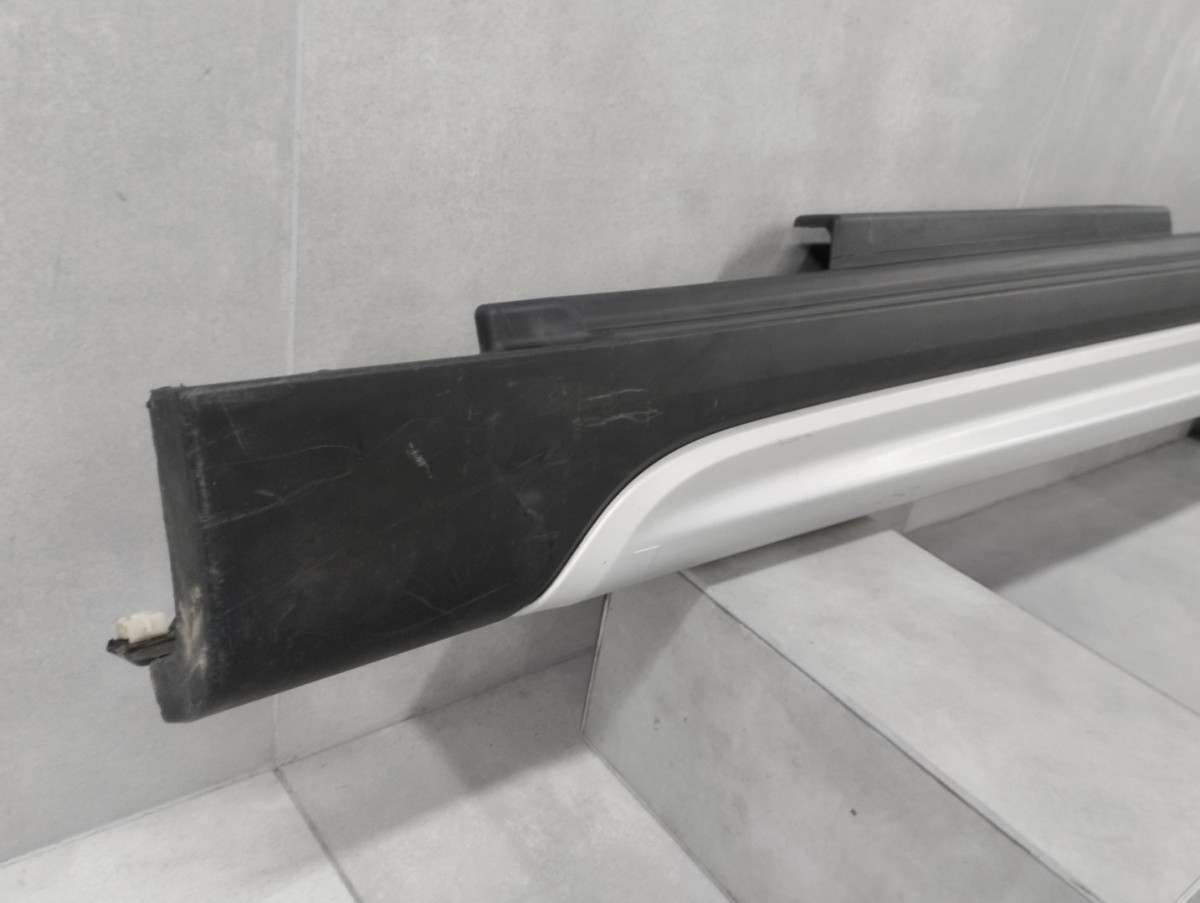 Zijskirt Links Dorpellijst MINI Countryman S F60 2 II 17-23 5177738939102 Dorpel P16541