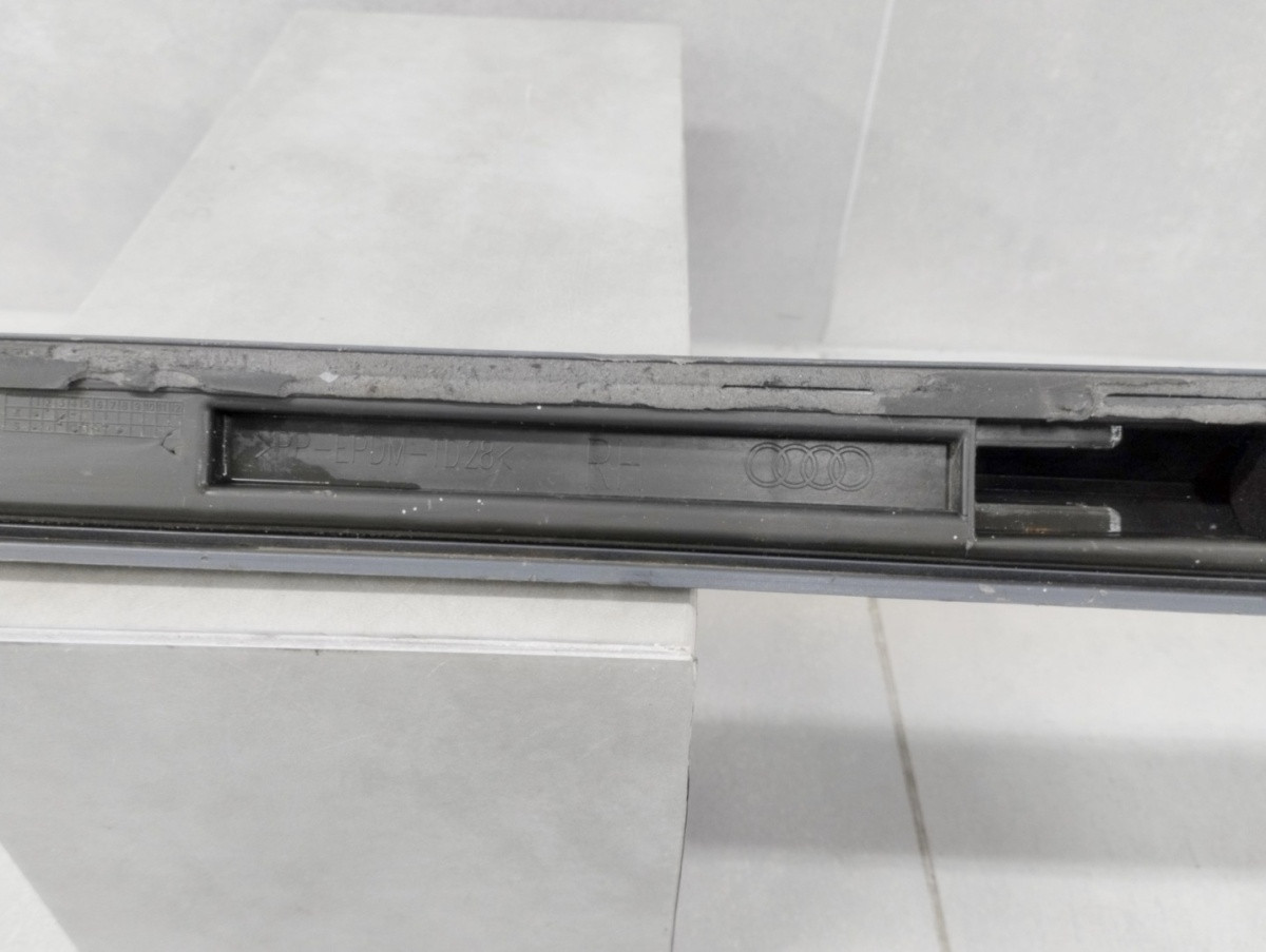 Zijskirt Dorpellijst Rechts Audi A1 S-Line SLine 82A 17- S1 82a853932a Dorpel P16587