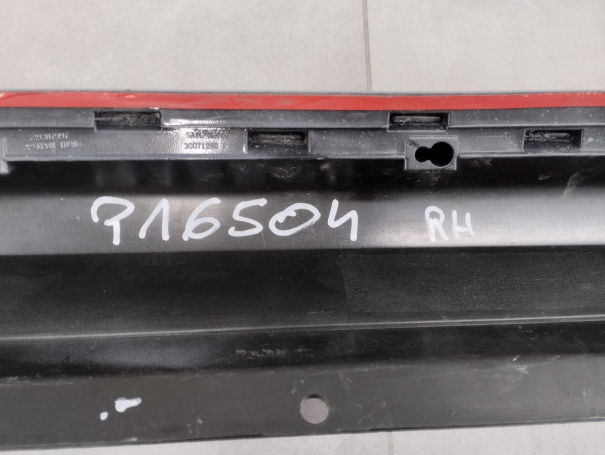 Zijskirt Rechts Dorpellijst MG 3 Saic Motor 11-24 Afdekking 30069228 529307997 Dorpel P16504