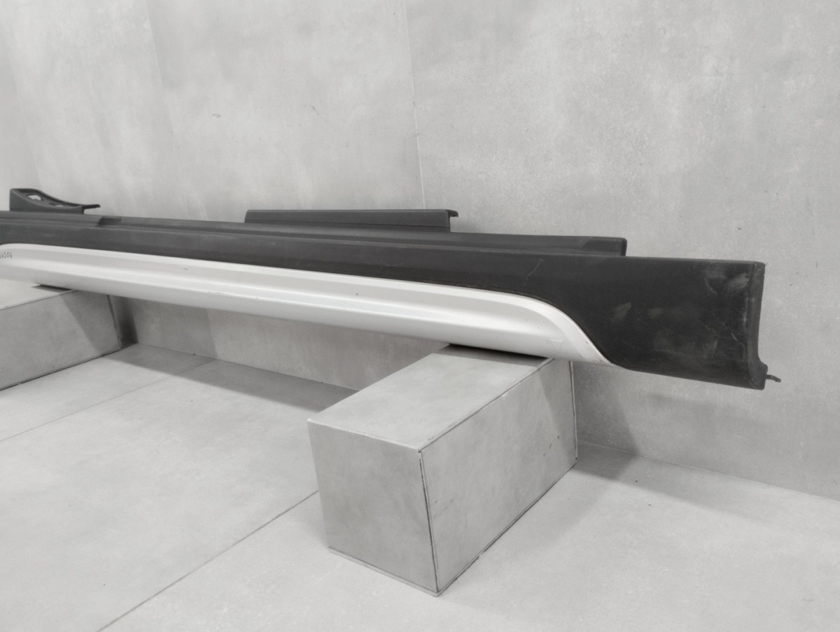 Zijskirt Dorpellijst Rechts MINI Cooper Countryman S F60 17-23 51777389392 51777481132 Dorpel P16506