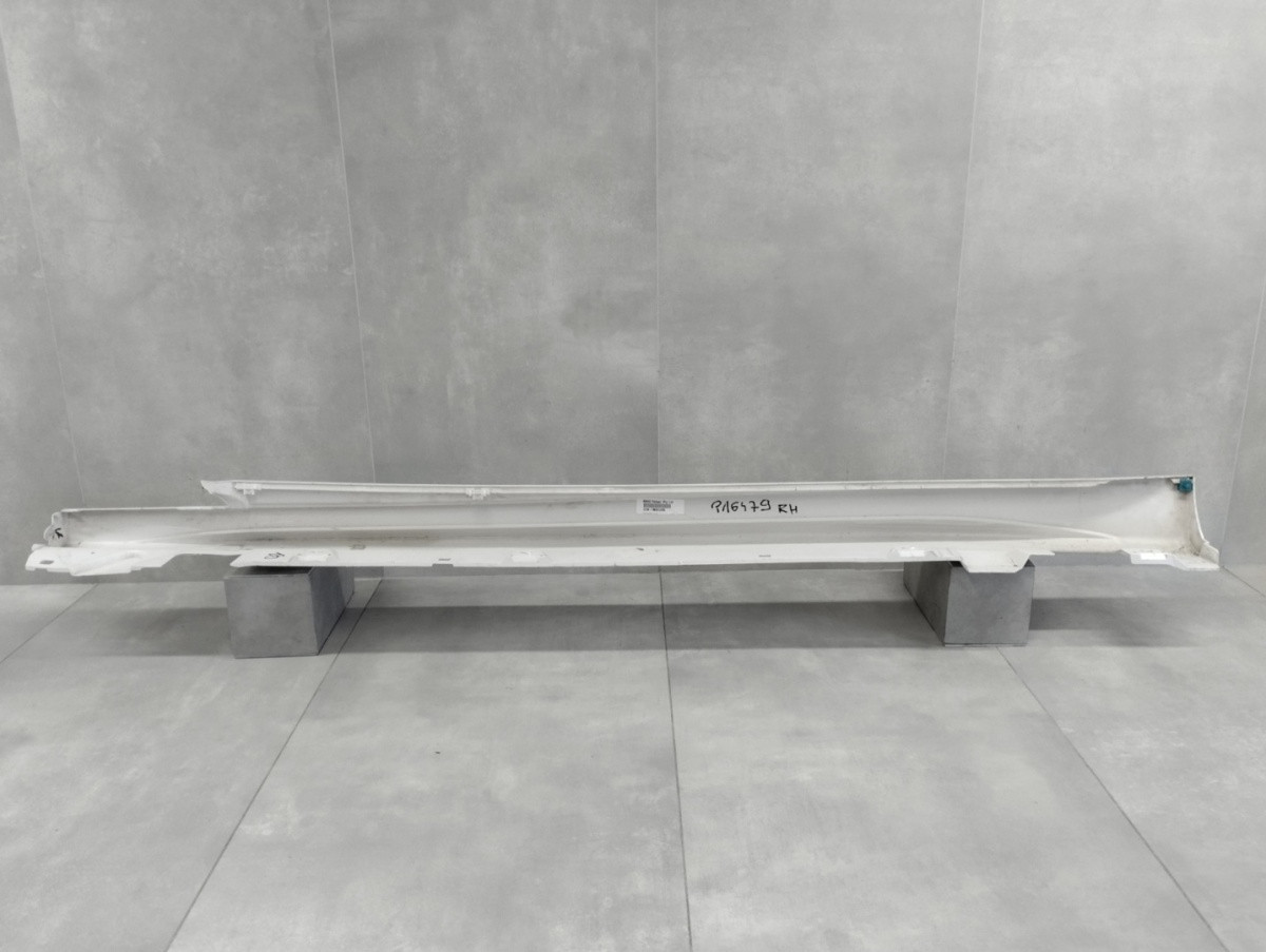 Zijskirt Rechts Dorpellijst Mercedes C-klasse 206 AMG Sedan Stationwagen 21- A2066982400 Dorpel P16479