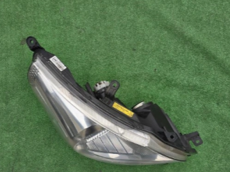 Koplamp TOYOTA VERSO XENON HEADLAMP 09-13 81140-0F101-00