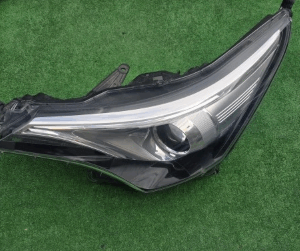 Koplamp TOYOTA AVENSIS T27 FULL LED HEADLAMP TOYOTAAAAVV