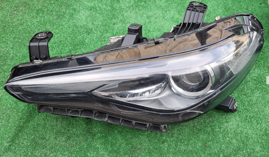 Koplamp ALFA ROMEO GIULIA BI-XENON TURNING FRONT LAMP KIT Alfa Romeo OE