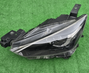 Koplamp MAZDA CX3 FULL LED HEADLAMP 10 PIN D10E-51040