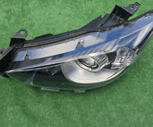 Koplamp MAZDA CX5 BI-XENON TURNING FRONT LAMP KD5451040J