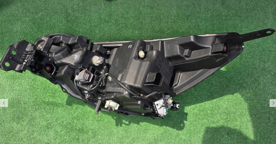 Koplamp SUBARU LEGACY OUTBACK FACELIFT FULL LED HEADLAMP 17-20r. SUUUBARUOUTT