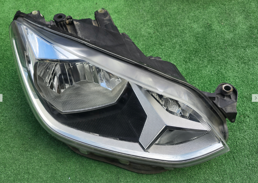 Koplamp Volkswagen UP FACELIFT LED FRONT LAMP Volkswagen