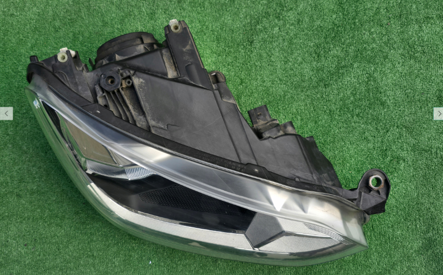 Koplamp Volkswagen UP FACELIFT LED FRONT LAMP Volkswagen