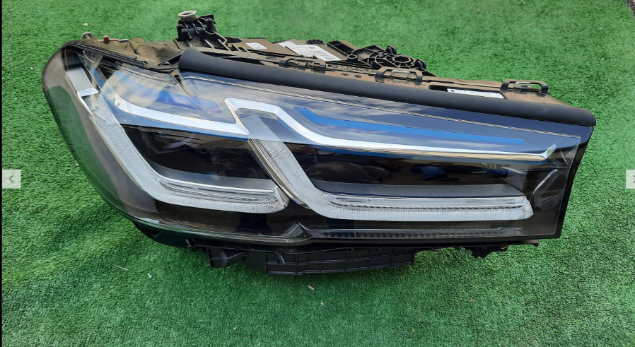 Koplamp BMW 5 V G30 G31 FACELIFT FULL LED LASER HEADLAMP 9850588-07