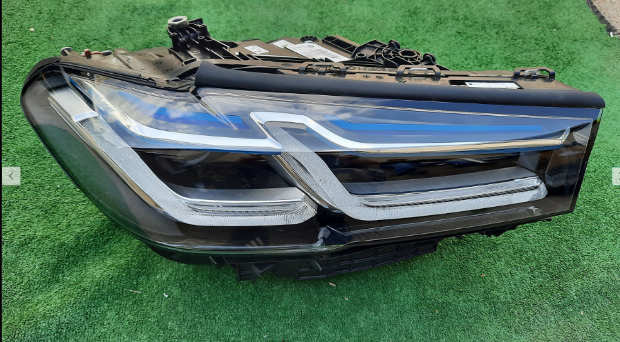 Koplamp BMW 5 V G30 G31 FACELIFT FULL LED LASER HEADLAMP 9850588-07