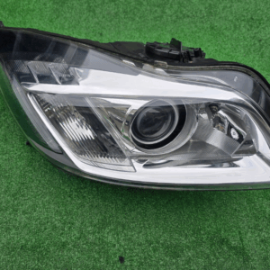 Koplamp OPEL INSIGNIA A BI-XENON TURNING FRONT LAMP 1ZT009631-02