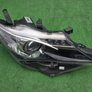 Koplamp TOYOTA AURIS 2 II BI-XENON+ LED HEADLAMP 12-15y. 89906416