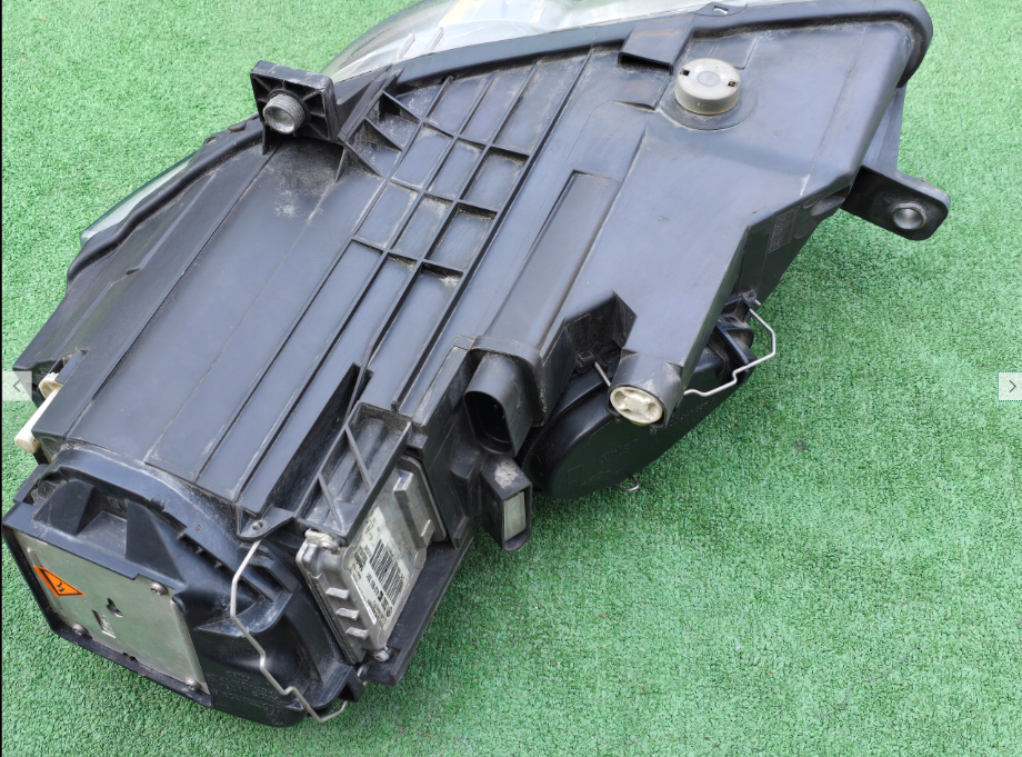 Koplamp Volkswagen PASSAT B6 FACELIFT XENON TURNING FRONT LAMP KIT 3C0941752K