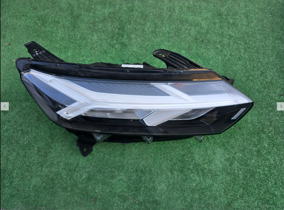 Koplamp DACIA SANDERO 3 III FULL LED FRONT LAMP 260107920R