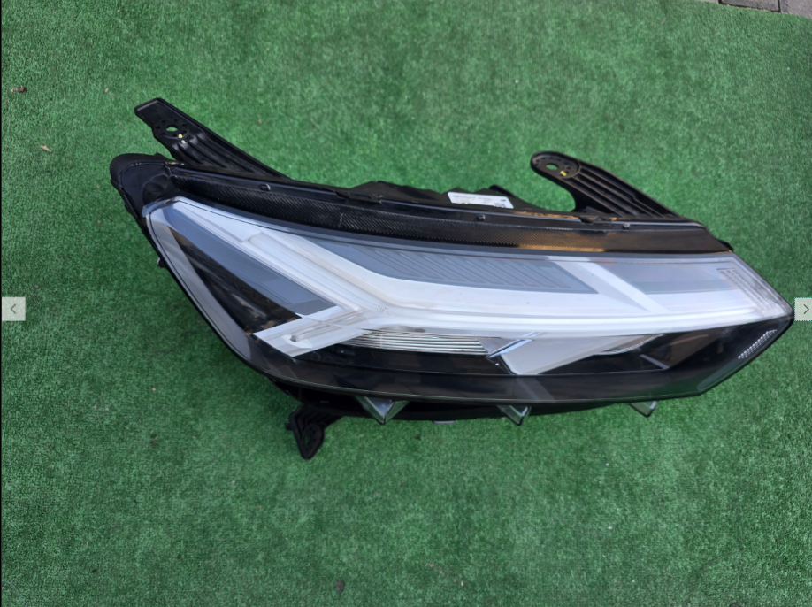 Koplamp DACIA SANDERO 3 III FULL LED FRONT LAMP 260107920R