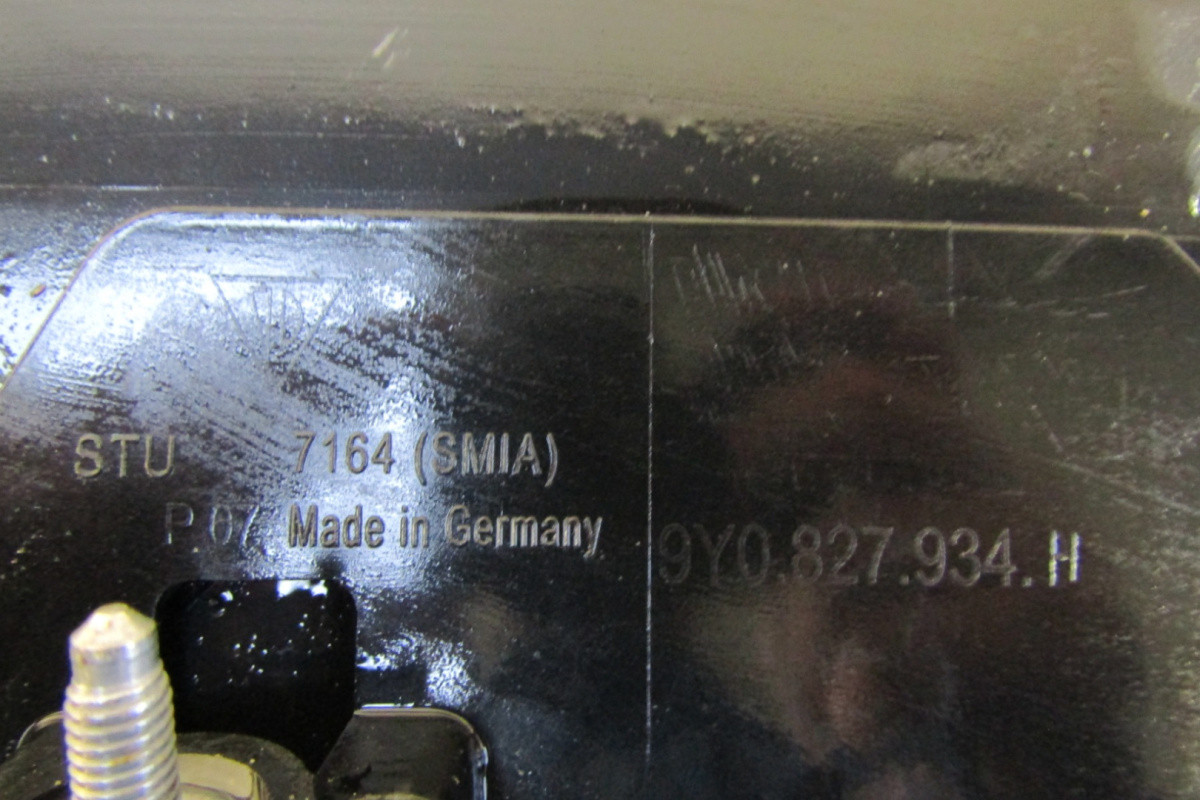 Spoiler Porsche Cayenne Turbo S hybride 19- catalogusnummer 9Y0827934 CA5453