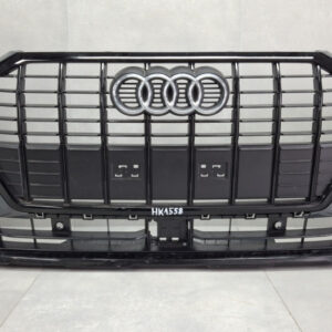 Bumper  Audi Q3 II 83A 83F 18-24 83A807437 Voorbumper HK1558