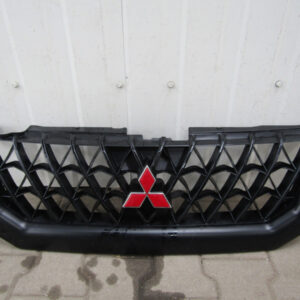 Grill MITSUBISHI PAJERO SPORT 98-2002 MR478595/96 Grille voorbumper CA6557 Grille