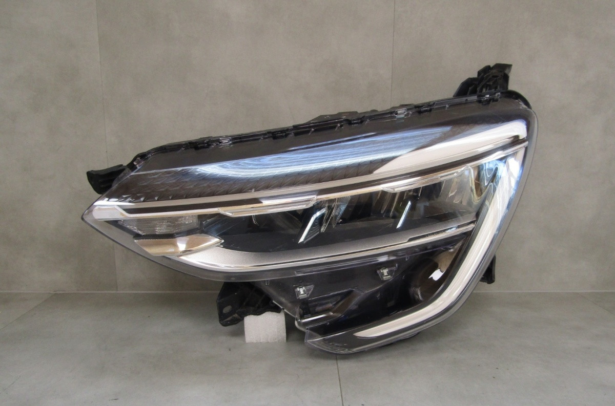 KOPLAMP RENAULT ARKANA LED PURE VISION 19- LH LINKS 260602566R S1815//C221