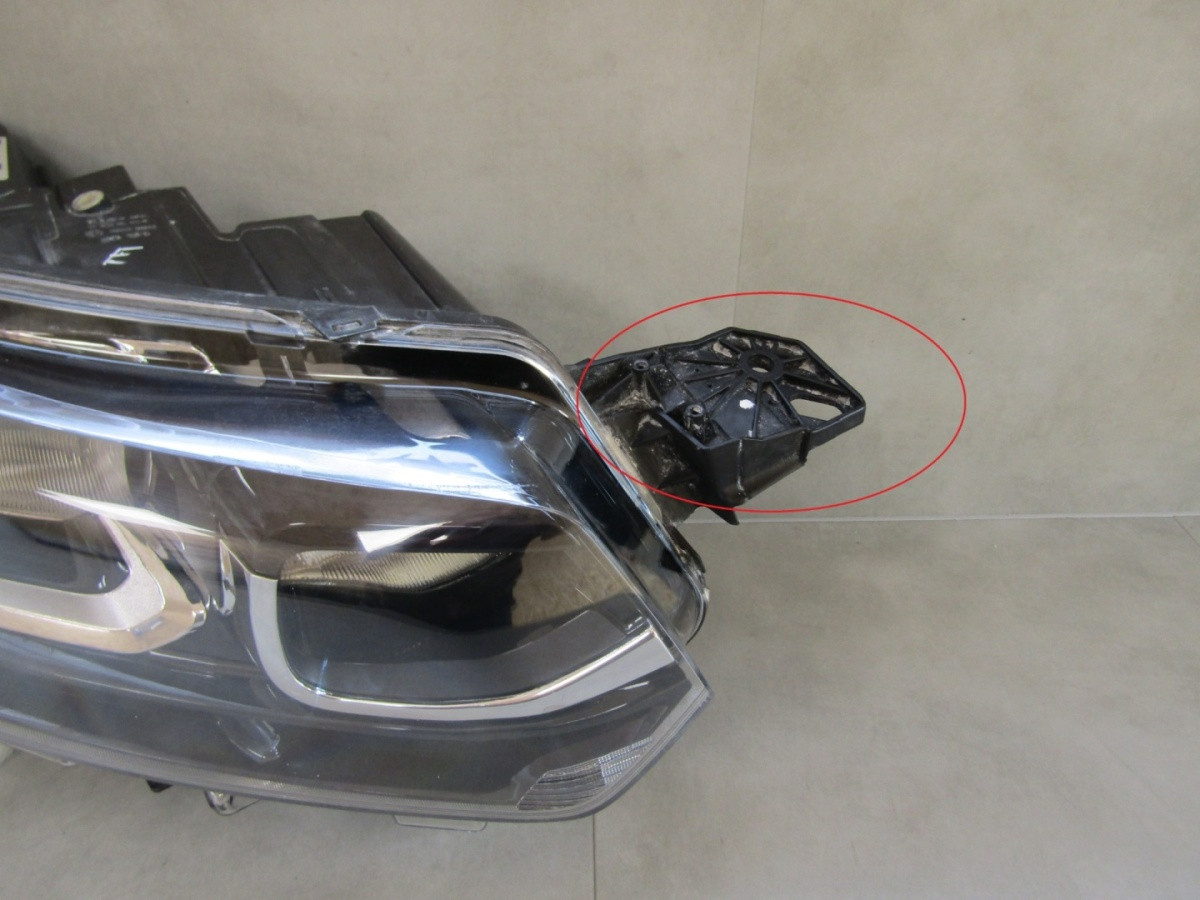 KOPLAMP TOYOTA PROACE CITY STANDAARD RH RECHTS 19- 9835780580 A1143/4K/15G