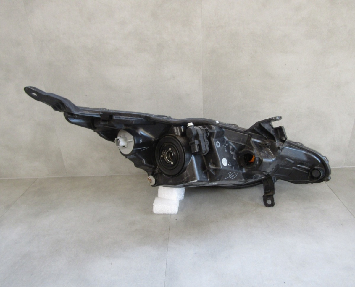 KOPLAMP TOYOTA AYGO 2 II STANDAARD LENS 14-18 LH A1081/C2