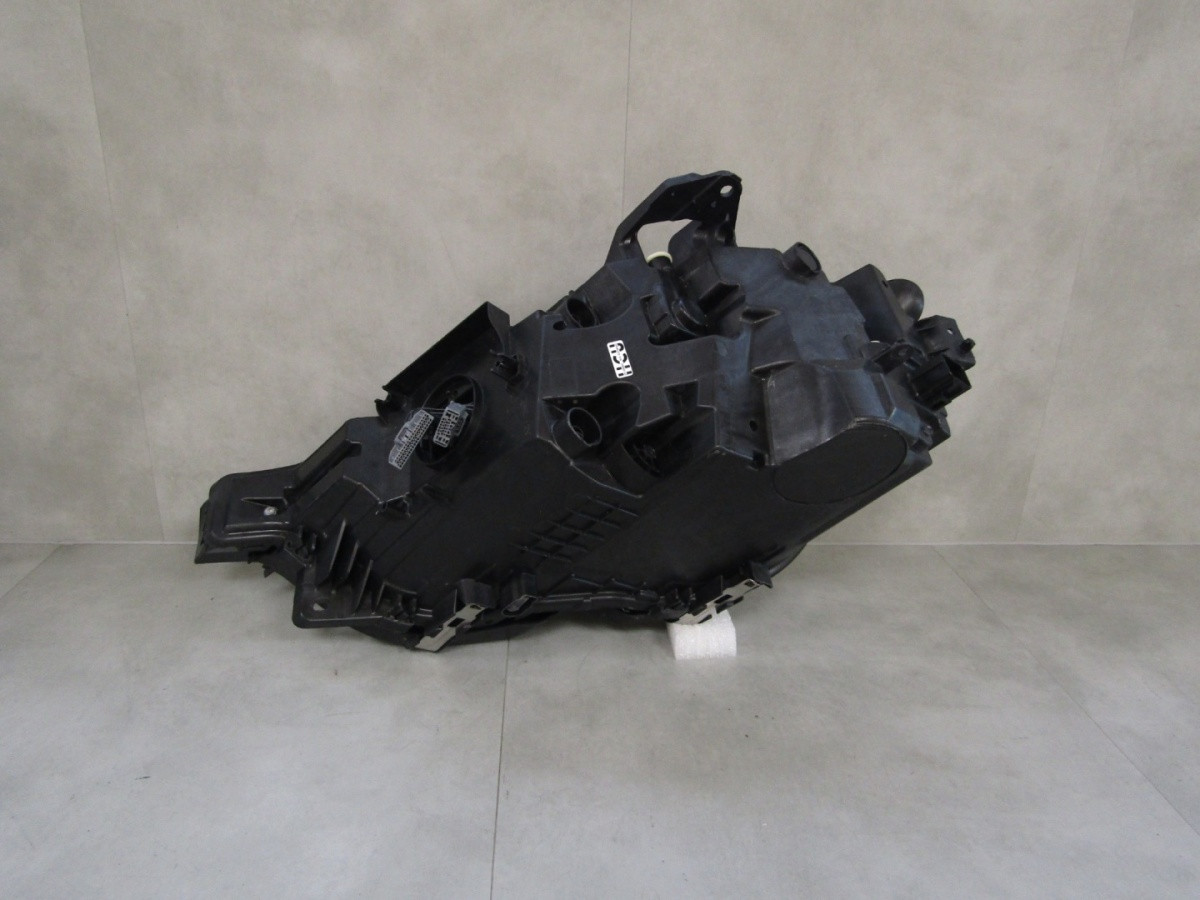 KOPLAMP VOLVO XC60 II MID LED 17-24 RH RECHTS 32404710 S1811//C150