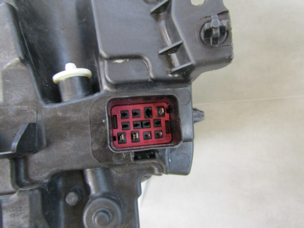 KOPLAMP VOLVO XC60 II MID LED 17-24 RH RECHTS 32404710 S1811//C150