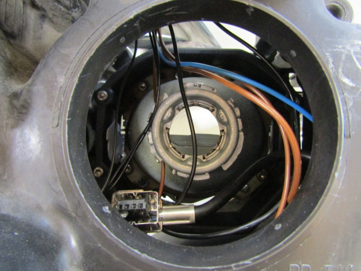 KOPLAMP FORD S-MAX MK1 XENON NIET-DRAAIEND LINKS 6M21-13D155-AE 06-10 Z180/K4/17C