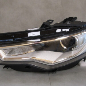 KOPLAMP AUDI A6 C7  XENON DRAAIEN 10-14 LINKS LH 4G0941031 S1814//E156