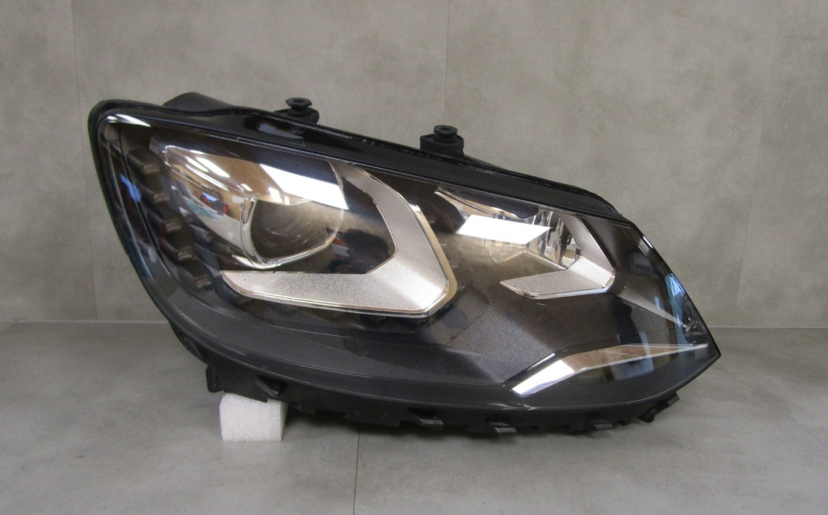 Koplamp VOLKSWAGEN VW SHARAN II 2 Facelift 15-22 XENON DRAAIEND RH 7N1941752B S1774/F181